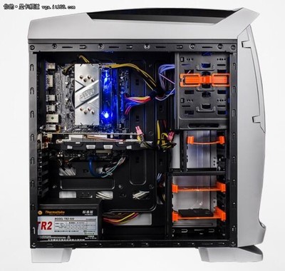 極途電腦主機 配置透明不“坑爹”，硬件正品有保障